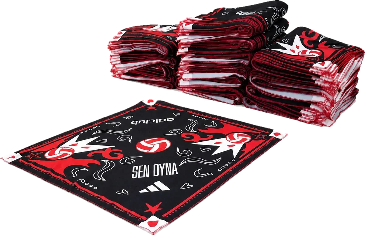adiclub için üretilen tam yüzey baskılı kare bandana, açık serili